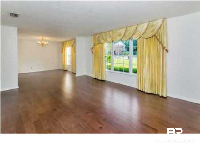 503 West Highland Drive Mobile, AL 36608 - Photo 2 of 4