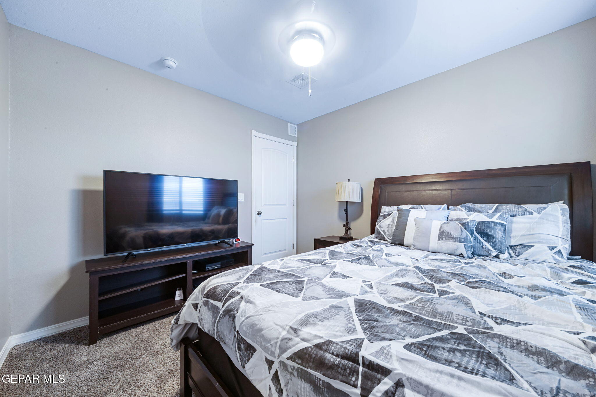 282 Ulshaw Street El Paso, TX 79928 - Photo 41 of 48 28-web-or-mls-A24I1599