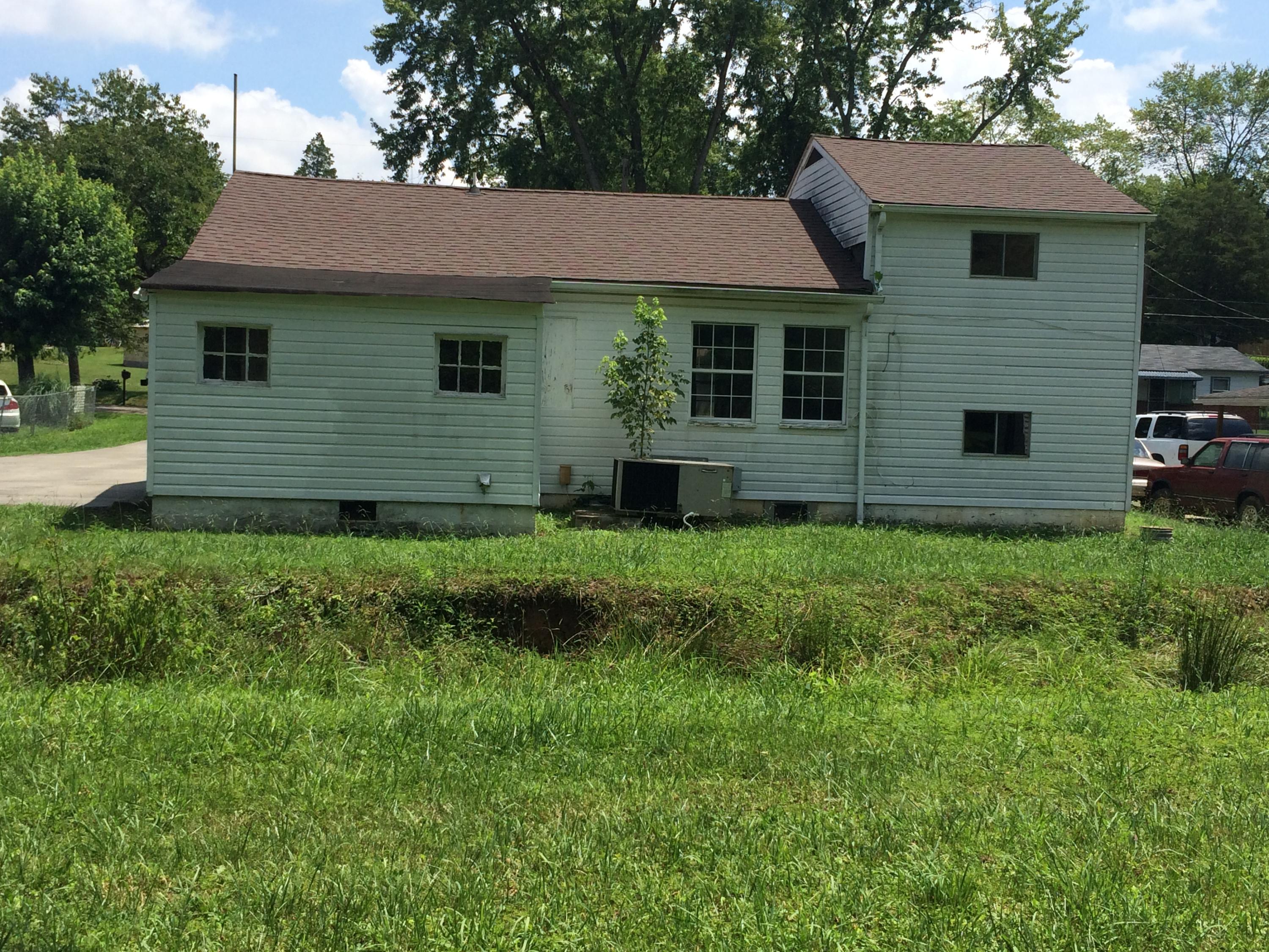 1919 Sandusky Road Knoxville, TN 37912 - Photo 11 of 12 Back