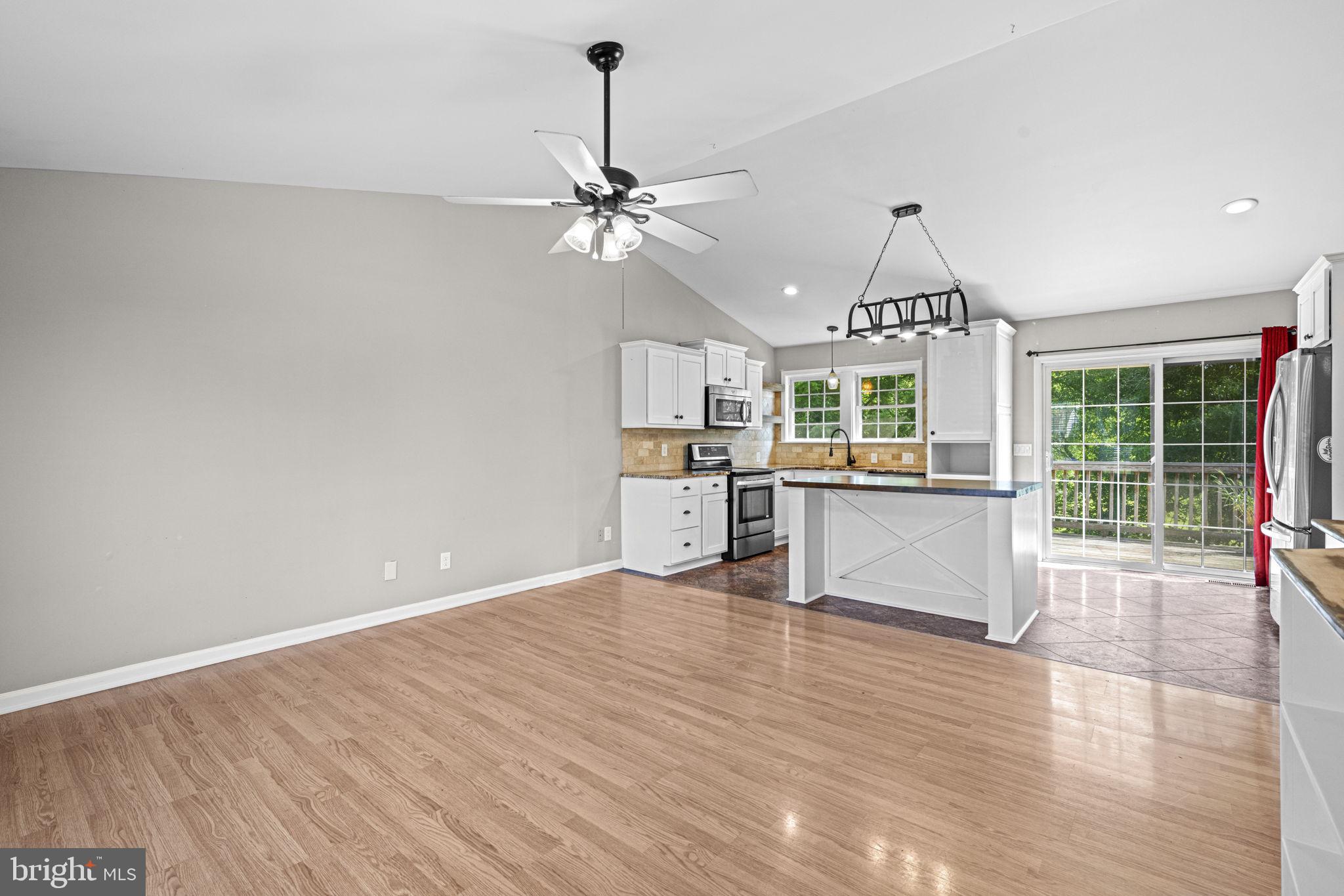 229 Copenhaffer Road York, PA 17404 - Photo 5 of 35