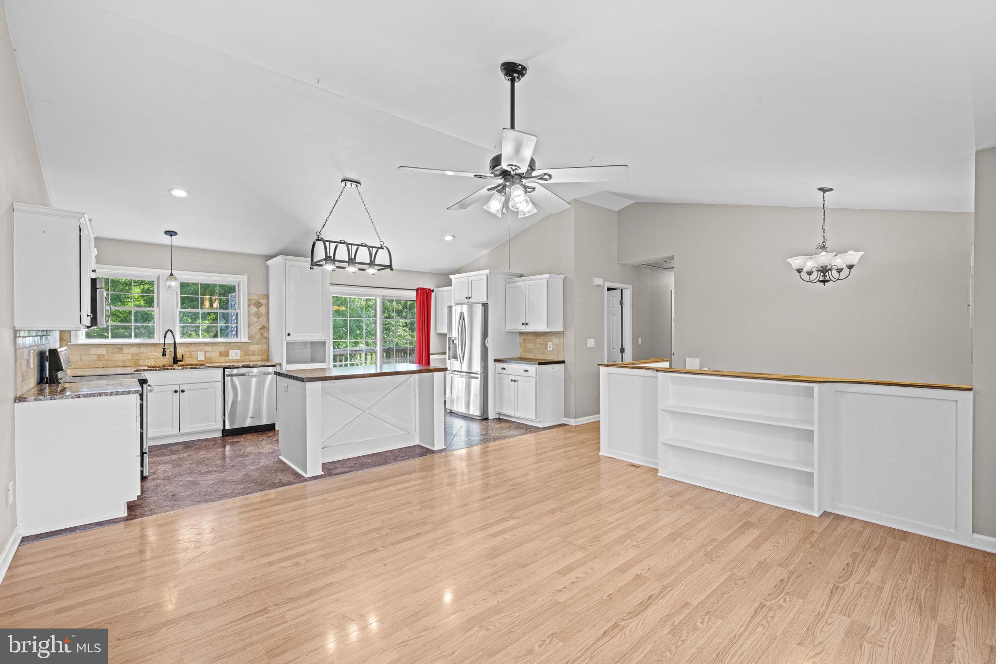 229 Copenhaffer Road York, PA 17404 - Photo 6 of 35