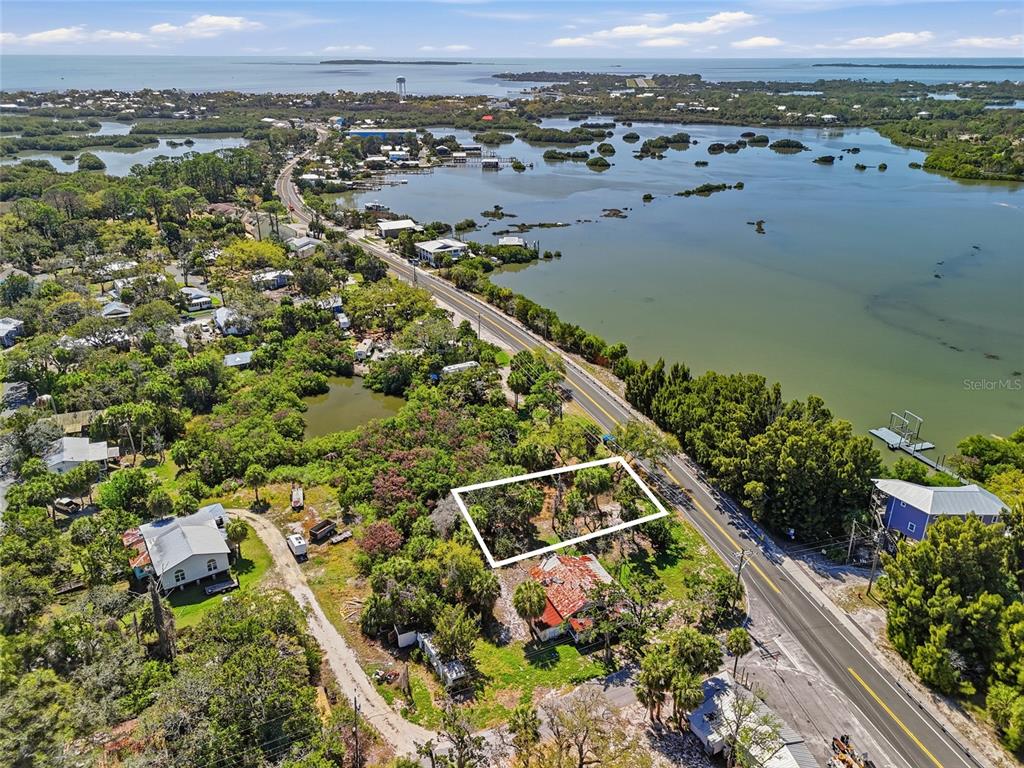24 Cedar Key Cedar Key, FL 32625 - Photo 2 of 5