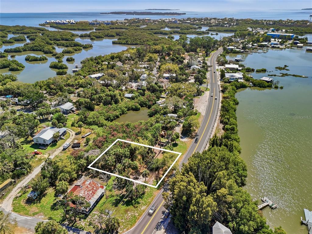 24 Cedar Key Cedar Key, FL 32625 - Photo 5 of 5