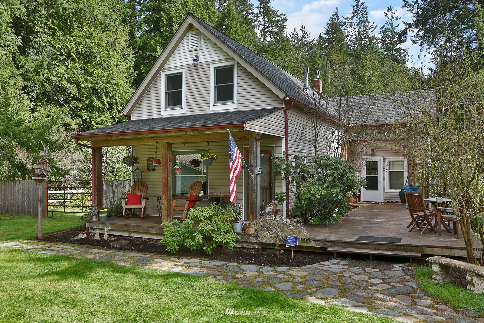 5017 Langley Road Langley, WA 98260 - Photo 1 of 40 Gallery Image 1