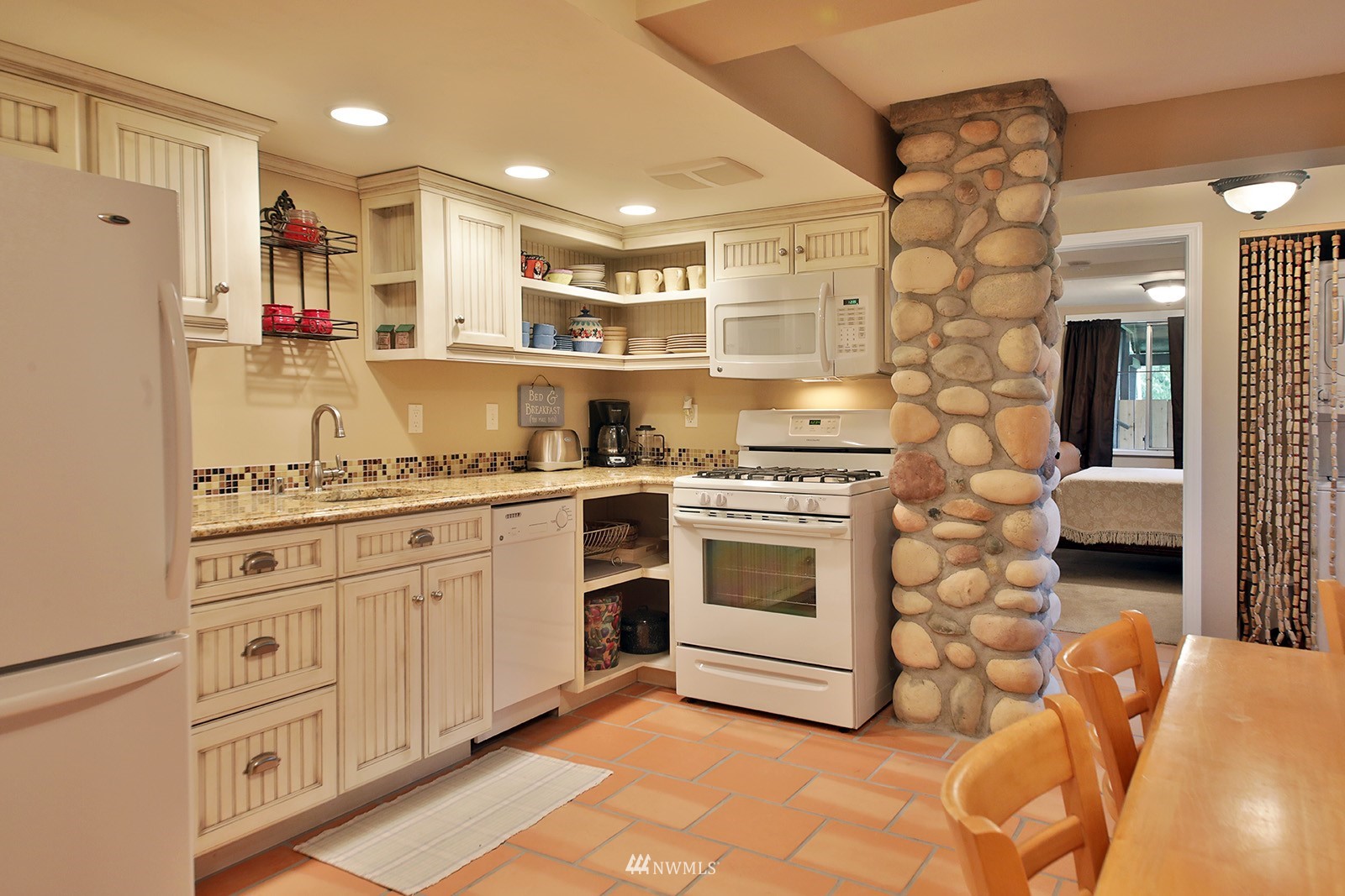 5017 Langley Road Langley, WA 98260 - Photo 26 of 40 Gallery Image 26