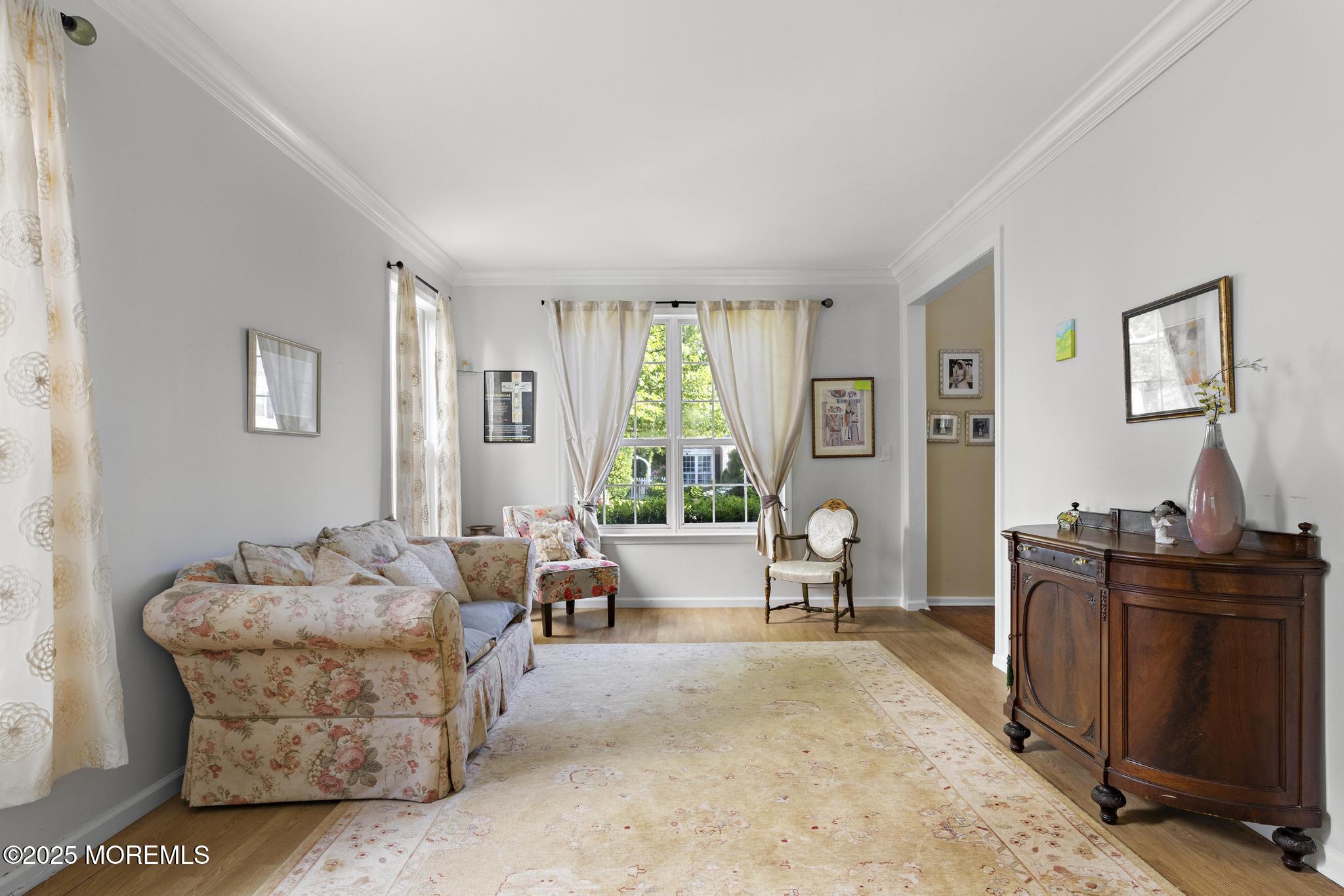 2060 Benjamin Circle Wall, NJ 07719 - Photo 7 of 36 Living Room