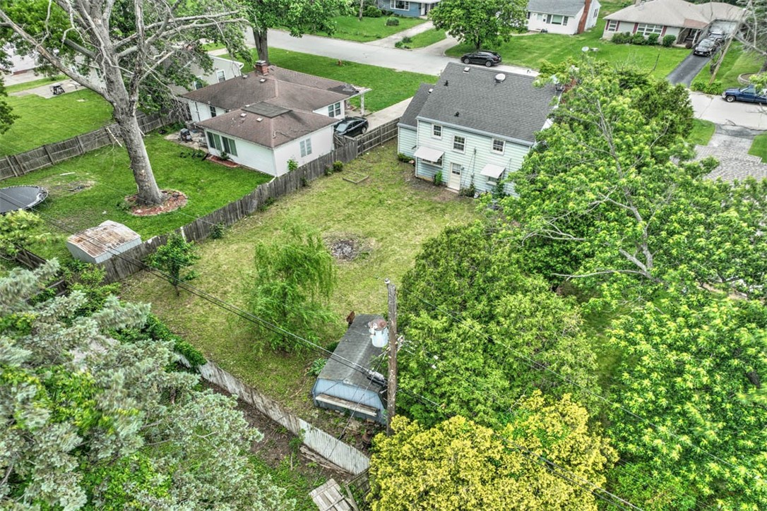 2081 Riverview Avenue Decatur, IL 62522 - Photo 5 of 29 Gallery Image 5