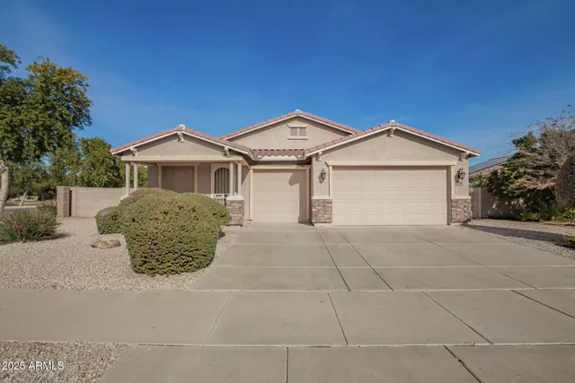 $435,000 | 119 South 172nd Drive, Goodyear, AZ 85338