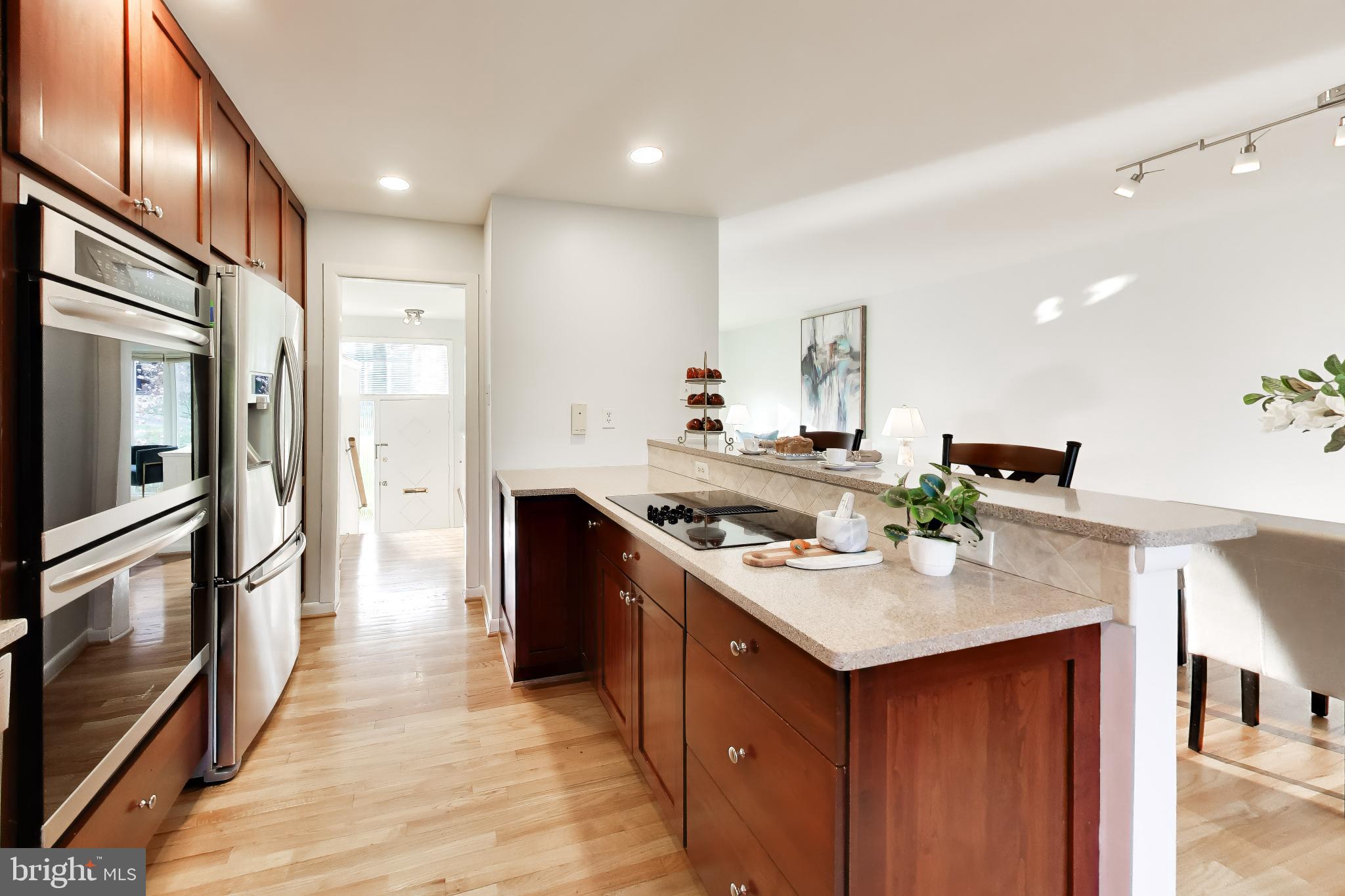 6514 Wilmett Road Bethesda, MD 20817 - Photo 9 of 38 Stainless appliances incl double wall ovens