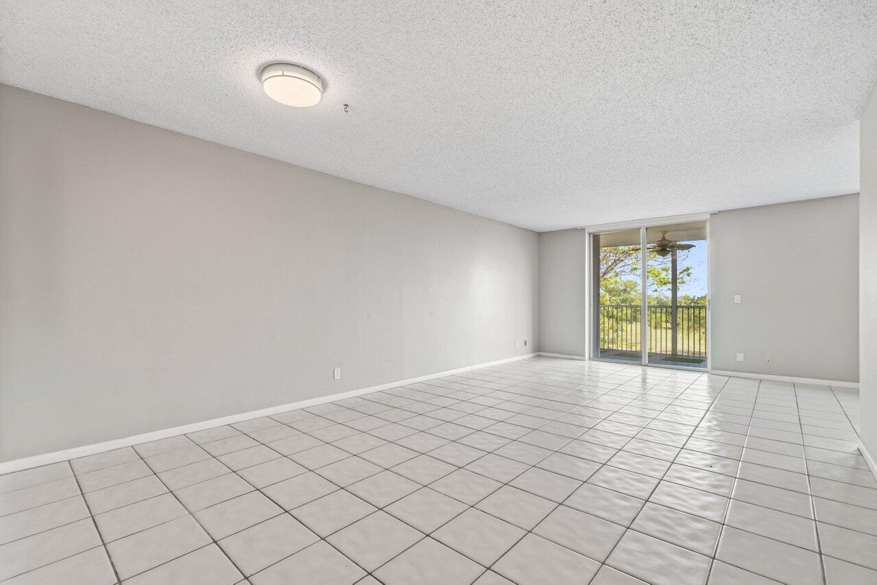 5700 Northwest 2nd Avenue, Unit 401 Boca Raton, FL 33487 - Photo 19 of 30 016-5700Northwest2ndAvenue-401-BocaRaton