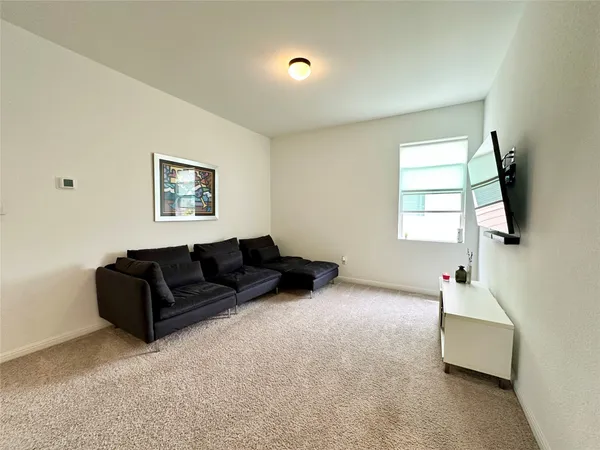 $2,350 | 2009 Winston Way, Leander, TX 78641