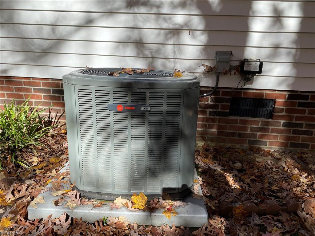 139 Ridgewood Drive Mount Airy, NC 27030 - Photo 27 of 36