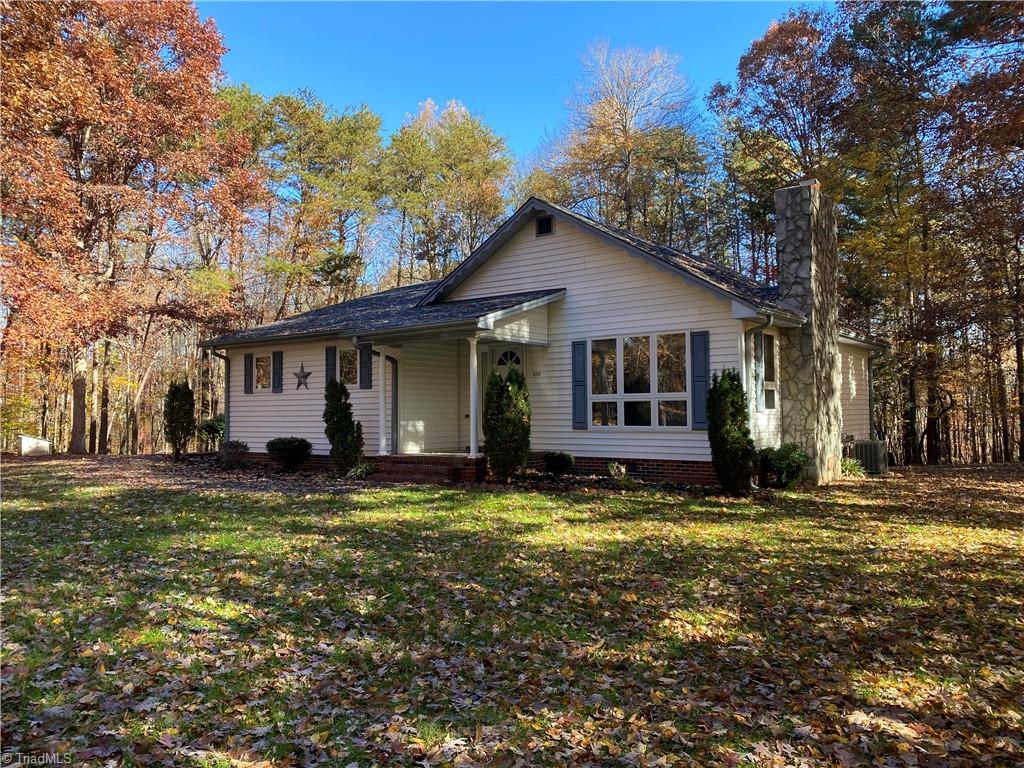 139 Ridgewood Drive Mount Airy, NC 27030 - Photo 34 of 36