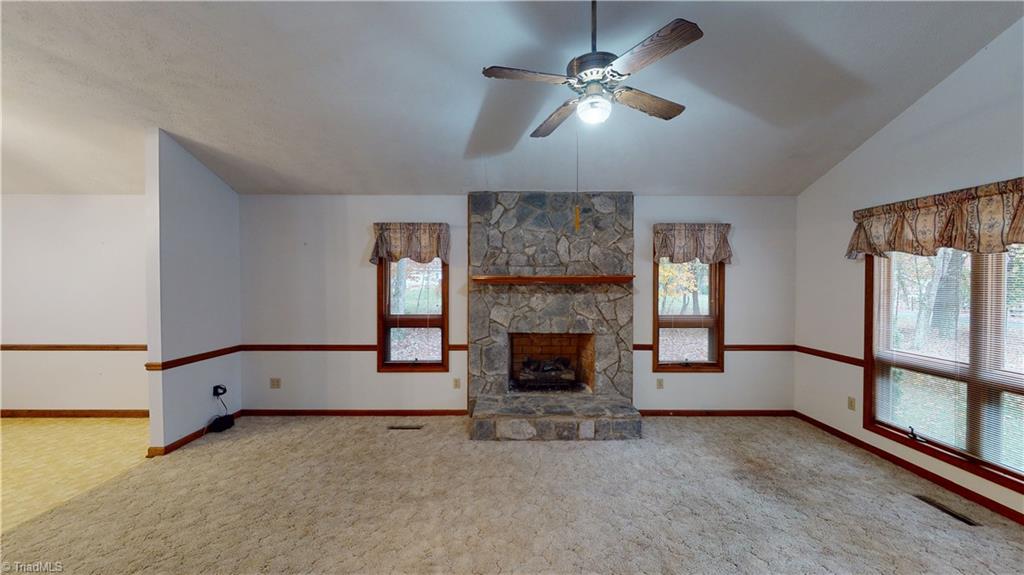 139 Ridgewood Drive Mount Airy, NC 27030 - Photo 10 of 36