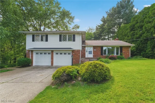 $349,900 | 1205 North Crown Hill Road, Orrville, OH 44667