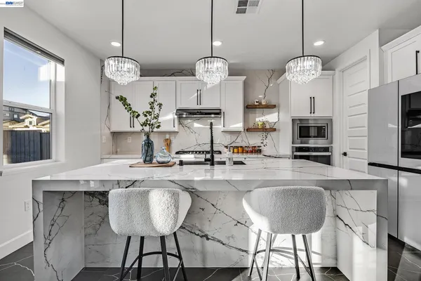 $1,095,000 | 259 Eagle Nest Drive, Oakley, CA 94561