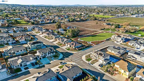 $1,095,000 | 259 Eagle Nest Drive, Oakley, CA 94561