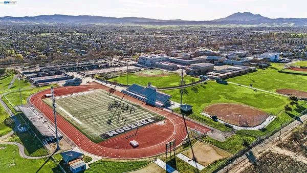 $1,095,000 | 259 Eagle Nest Drive, Oakley, CA 94561