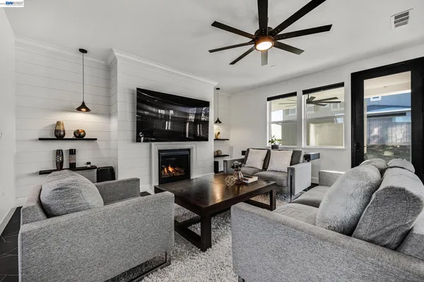 $1,095,000 | 259 Eagle Nest Drive, Oakley, CA 94561