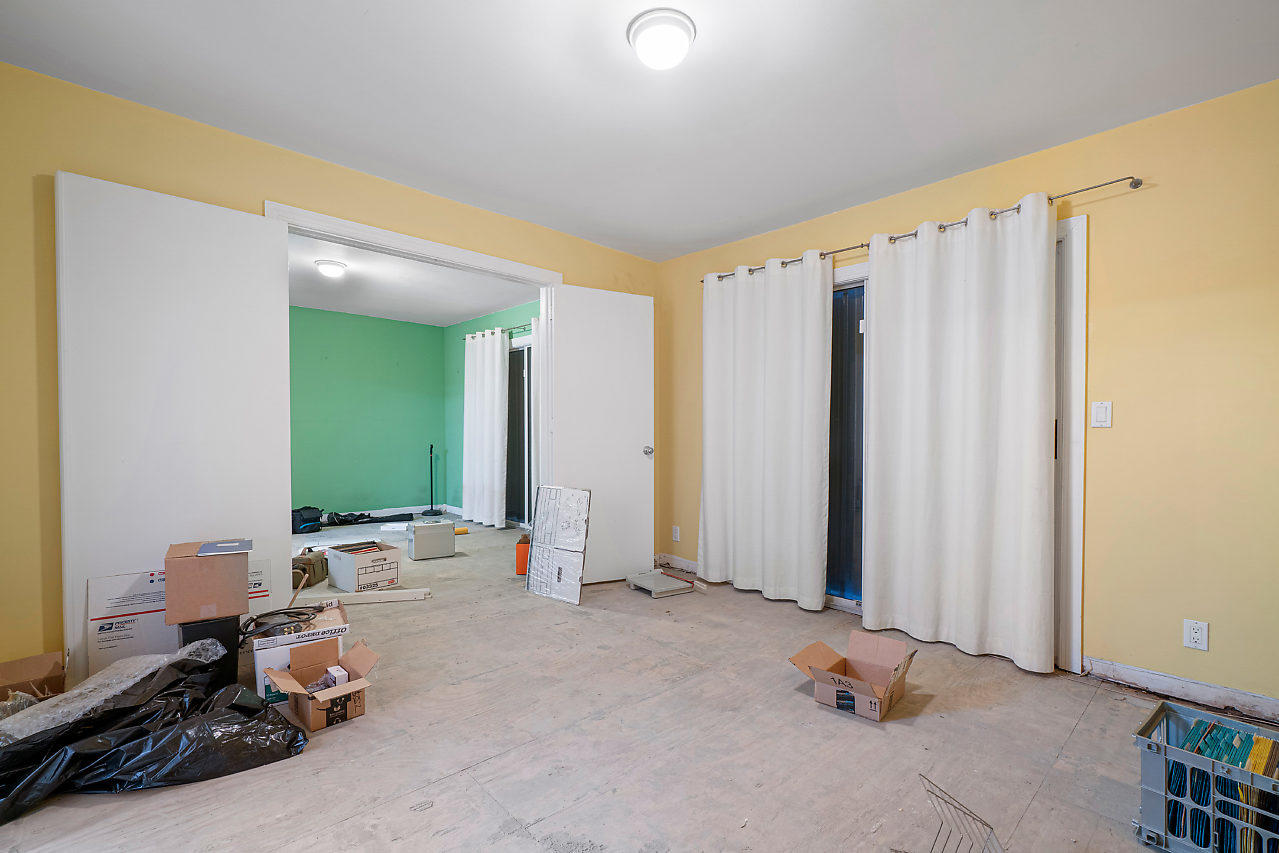 890 Southwest 20th Street Boca Raton, FL 33486 - Photo 20 of 27 013-890SW20thSt-BocaRaton-FL-small