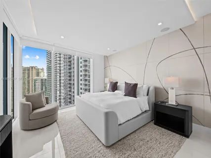 $1,700,000 | 333 Las Olas Way, Unit 3106, Fort Lauderdale, FL 33301