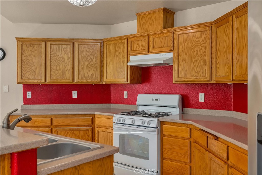 1378 Lucy Way Chico, CA 95973 - Photo 12 of 28