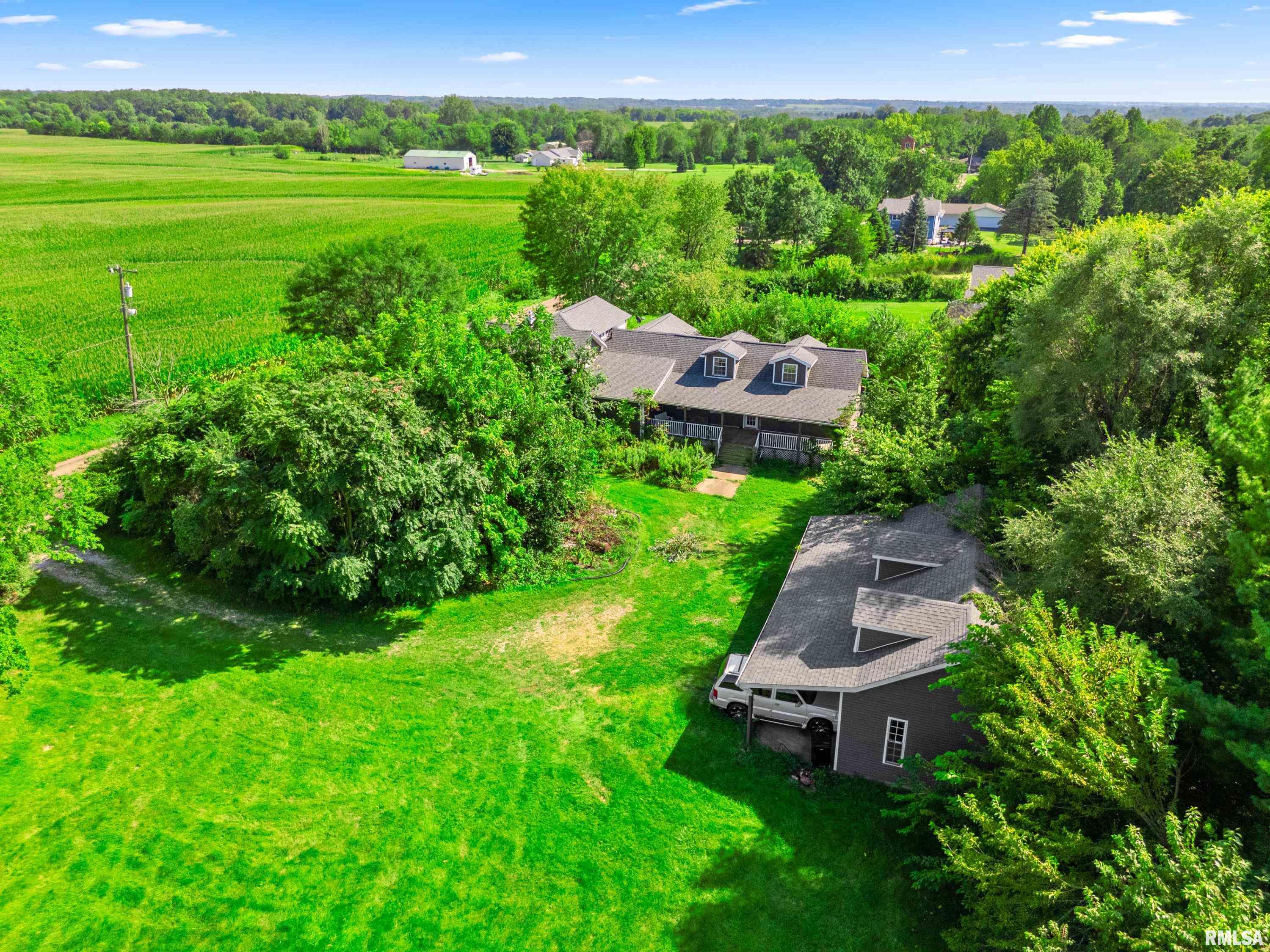 3074 Cole Hollow Road Pekin, IL 61554 - Photo 2 of 33 Gallery Image 2