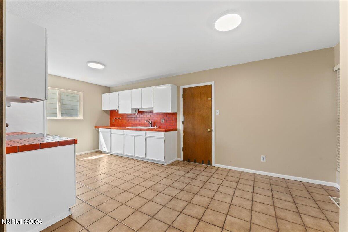 2750 Gellert Drive Reno, NV 89503 - Photo 10 of 31 10-2750 Gellert Drive Reno NV 89503 (10