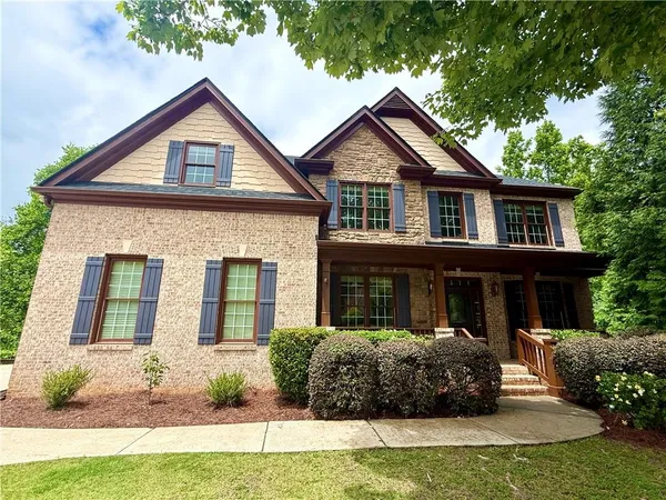 $969,000 | 5840 Swift Creek Court, Suwanee, GA 30024