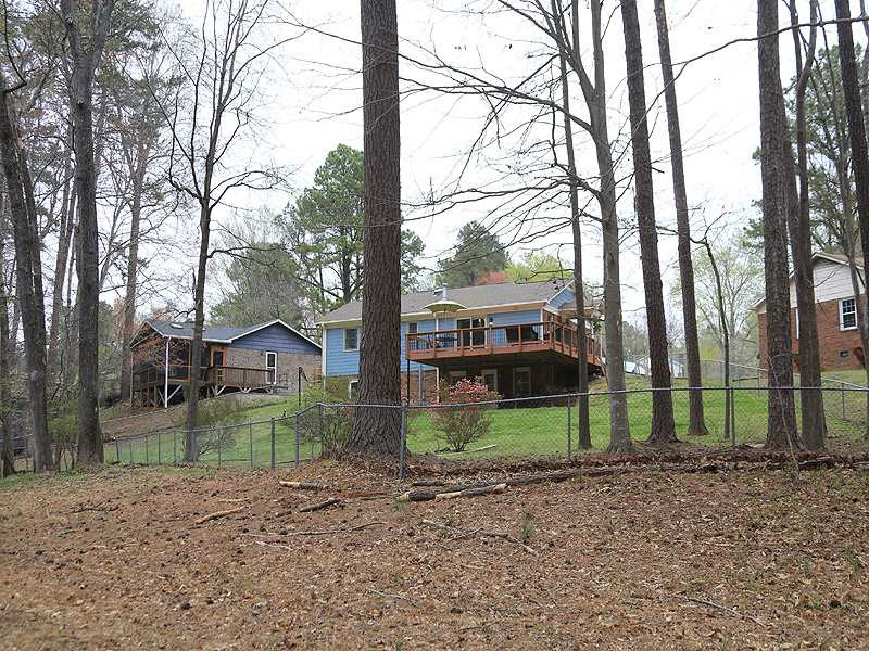 6552 Keystone Drive Raleigh, NC 27612 - Photo 22 of 25 Exterior Back