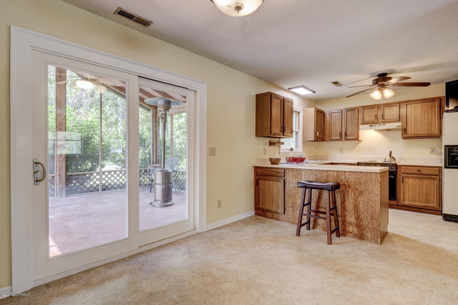 504 Old Mill Road Castle Hayne, NC 28429 - Photo 8 of 28 504 Old Mill Rd Castle Hayne-large-011-0