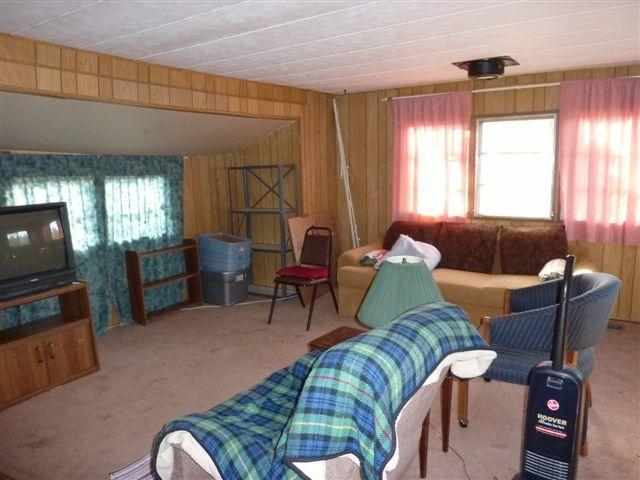 5704 East Chattaroy Road Chattaroy, WA 99003 - Photo 3 of 11 Gallery Image 3