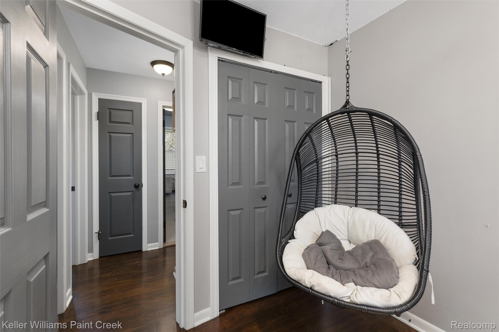 310 Elmhill Road Rochester, MI 48306 - Photo 13 of 37 07-310 Elmhill Rd Rochester Hills 0006.jpg