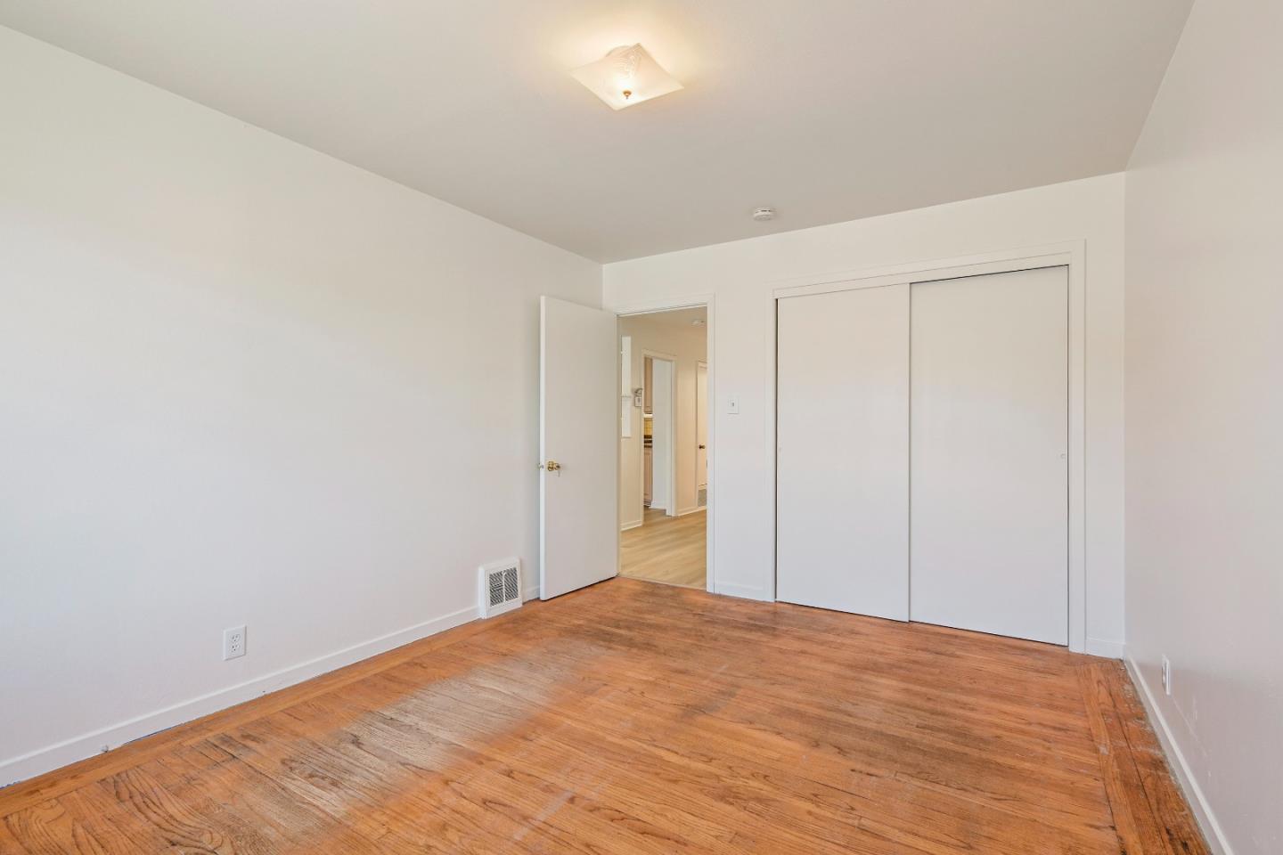 931 Hillside Boulevard Daly City, CA 94014 - Photo 22 of 63