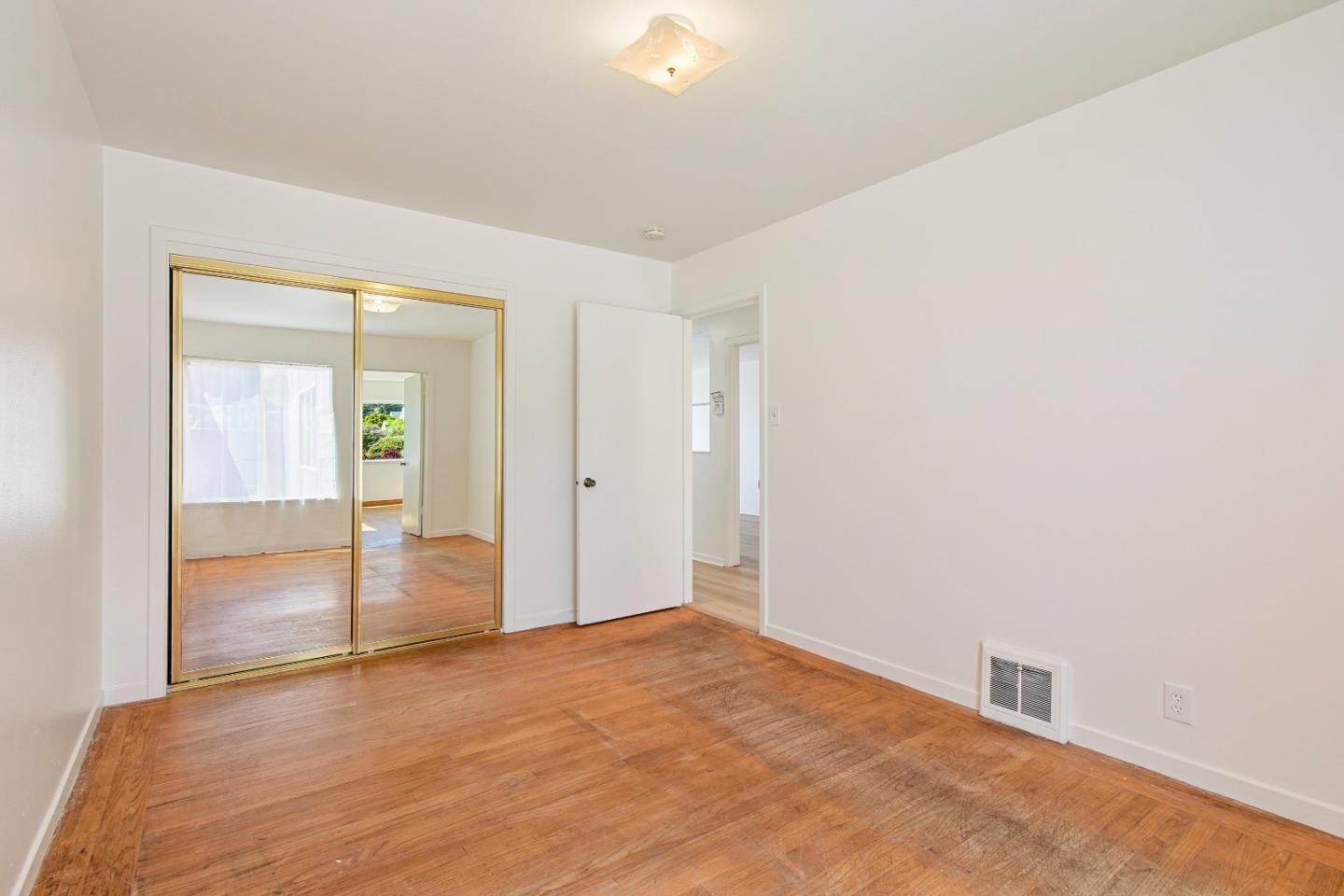 931 Hillside Boulevard Daly City, CA 94014 - Photo 26 of 63 a view of an empty room