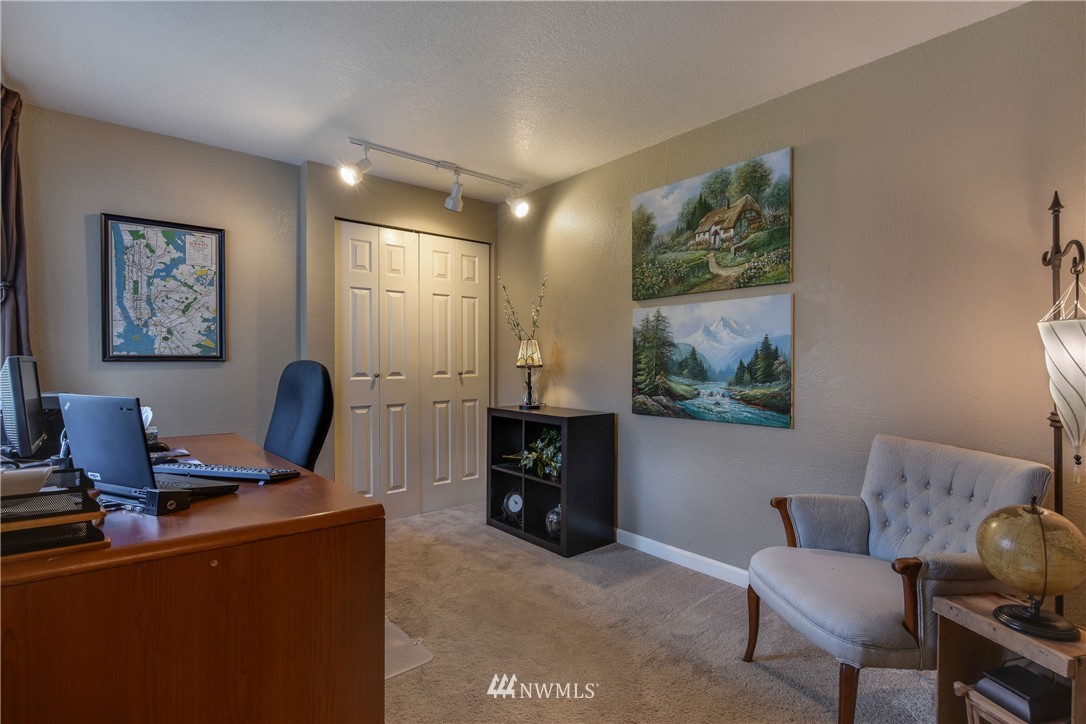 1725 170th Place Southeast, Unit A Bothell, WA 98012 - Photo 11 of 19