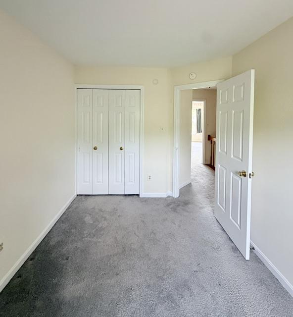 45572 Whitcomb Square Sterling, VA 20166 - Photo 20 of 32 Bright and airy room