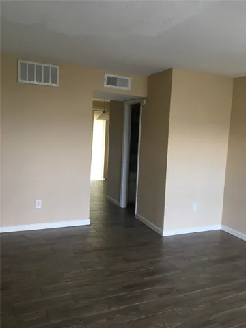 $825 | 5625 Antoine Drive, Unit 313, Houston, TX 77091