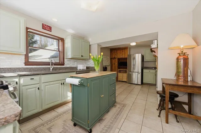 $599,000 | 41 Plum Brook Road, Katonah, NY 10536