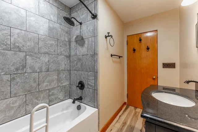 $228,900 | 4215 Oaklane Road, Rockford, IL 61109