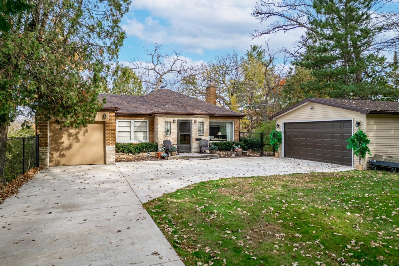 4215 Oaklane Road Rockford, IL 61109 - Photo 16 of 32