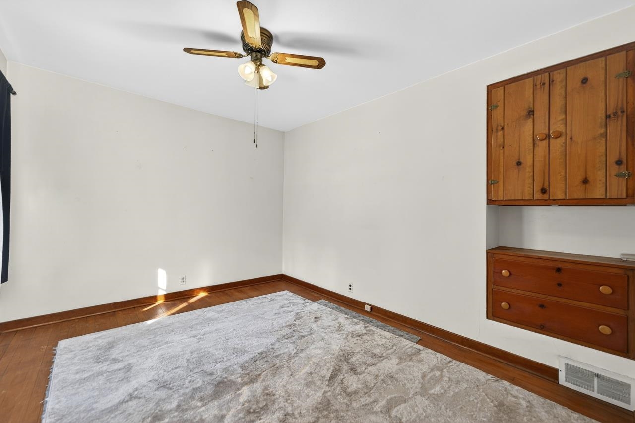 4215 Oaklane Road Rockford, IL 61109 - Photo 19 of 32