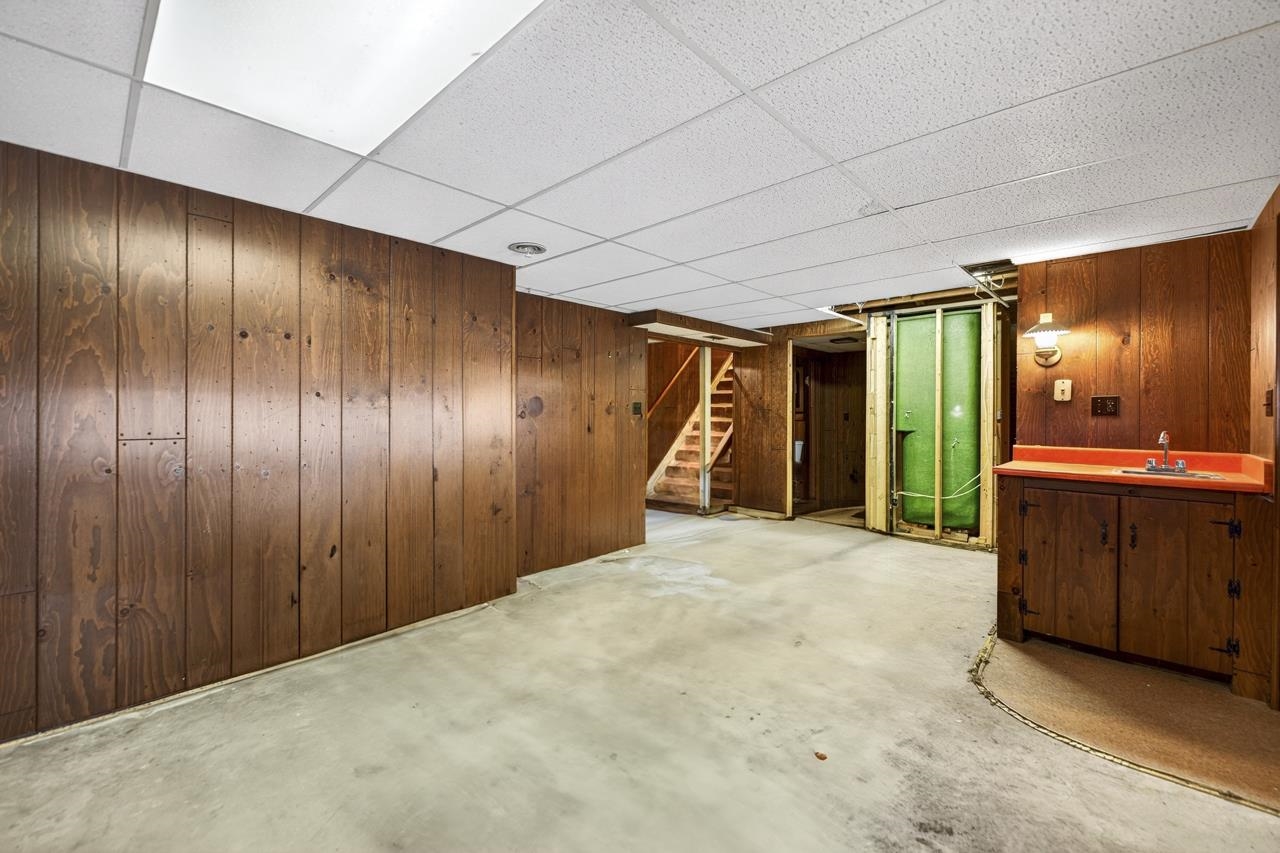 4215 Oaklane Road Rockford, IL 61109 - Photo 21 of 32