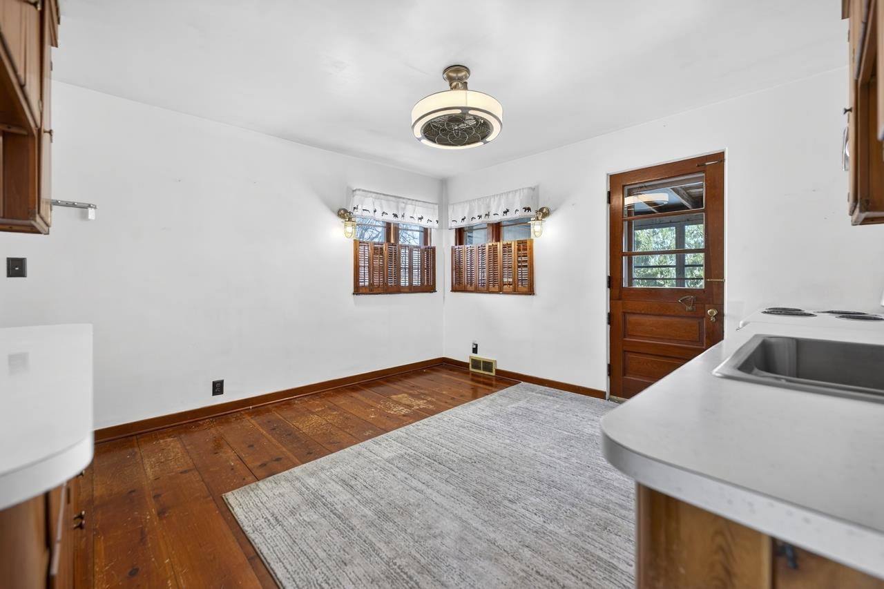 4215 Oaklane Road Rockford, IL 61109 - Photo 10 of 32