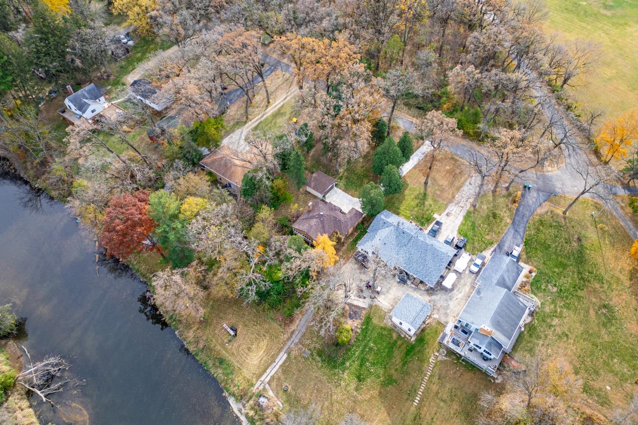 4215 Oaklane Road Rockford, IL 61109 - Photo 10 of 32