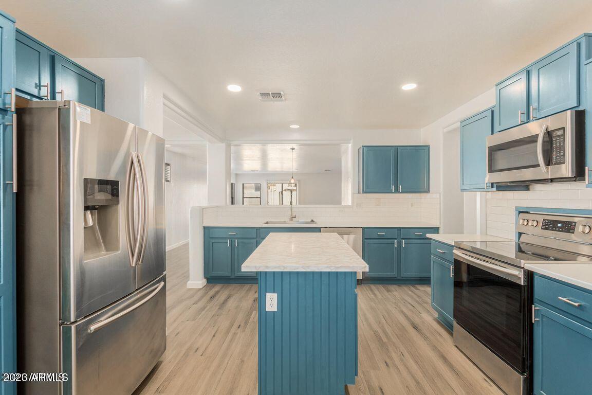 43916 West Cowpath Road Maricopa, AZ 85138 - Photo 3 of 22 20211111064131213262000000-o