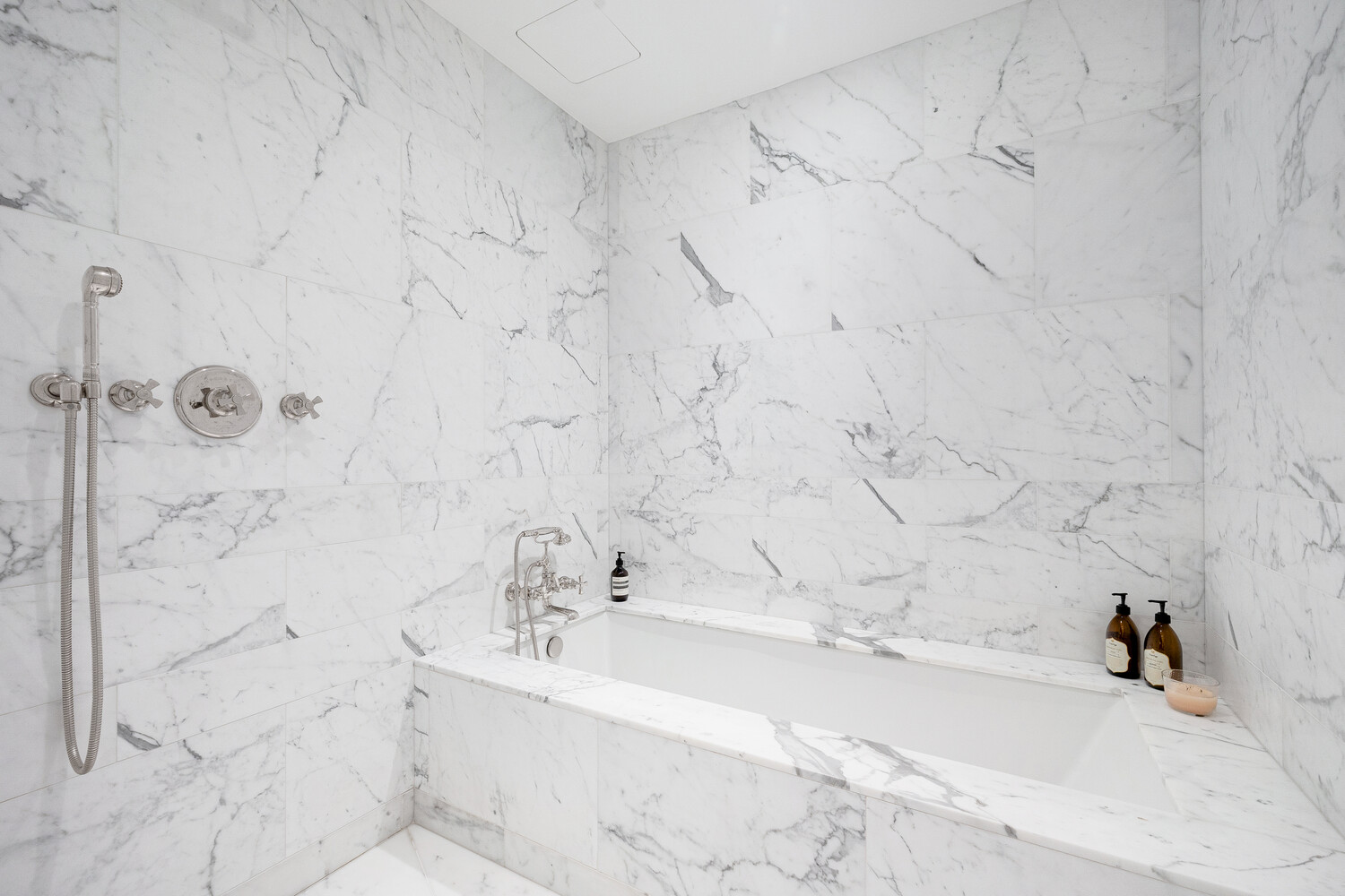 15 Renwick Street, Unit TH3 Manhattan, NY 10013 - Photo 13 of 28 a bathroom with bathtub and shower