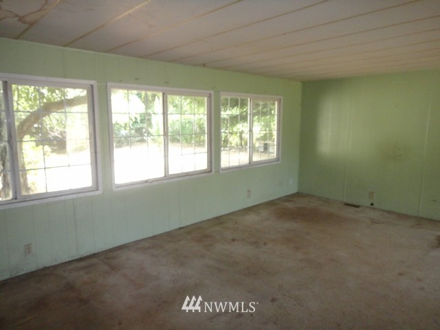 407 Manners Road Rochester, WA 98579 - Photo 5 of 15