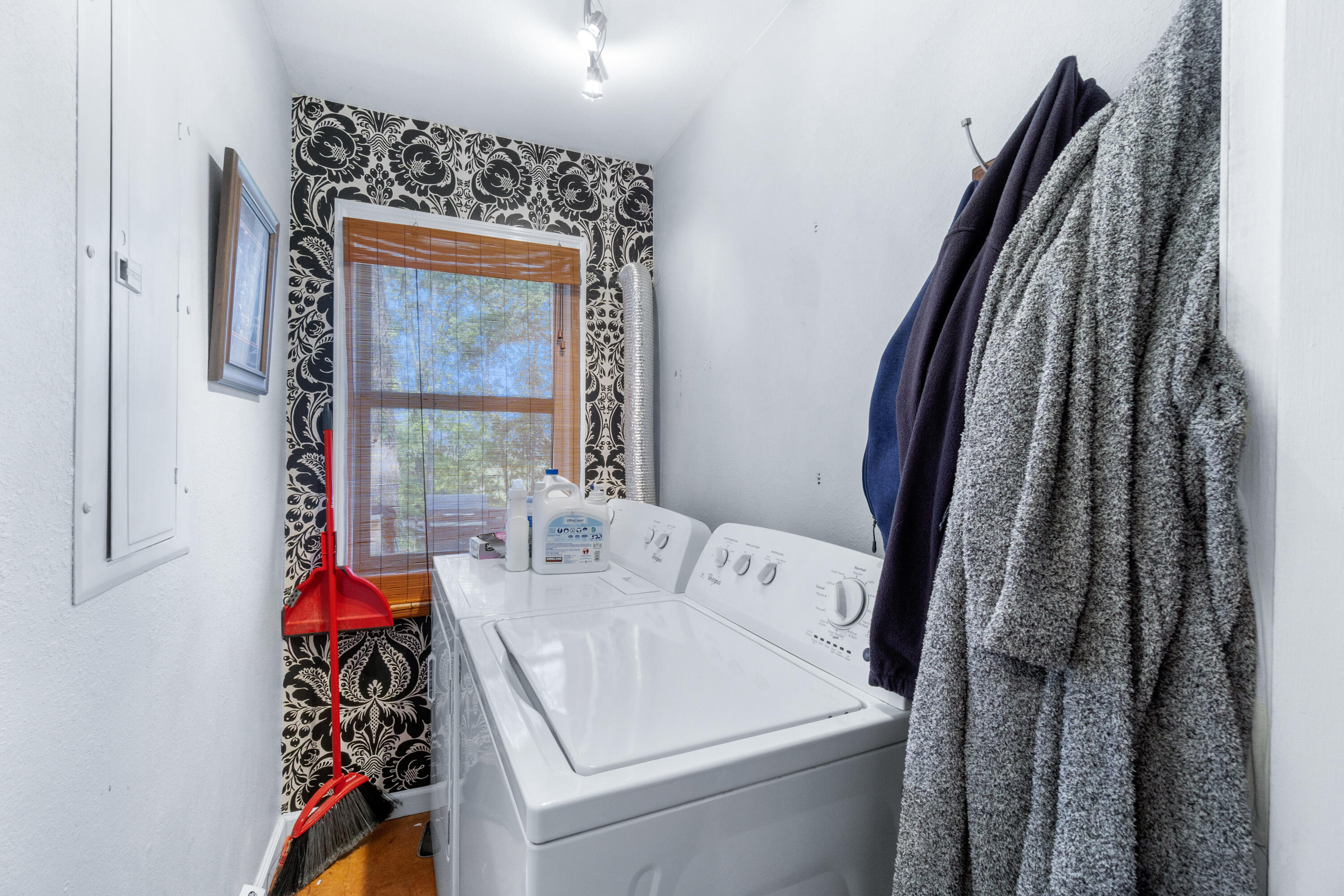 198 Biggs Road Ringgold, GA 30736 - Photo 13 of 48 198 Biggs Rd-26