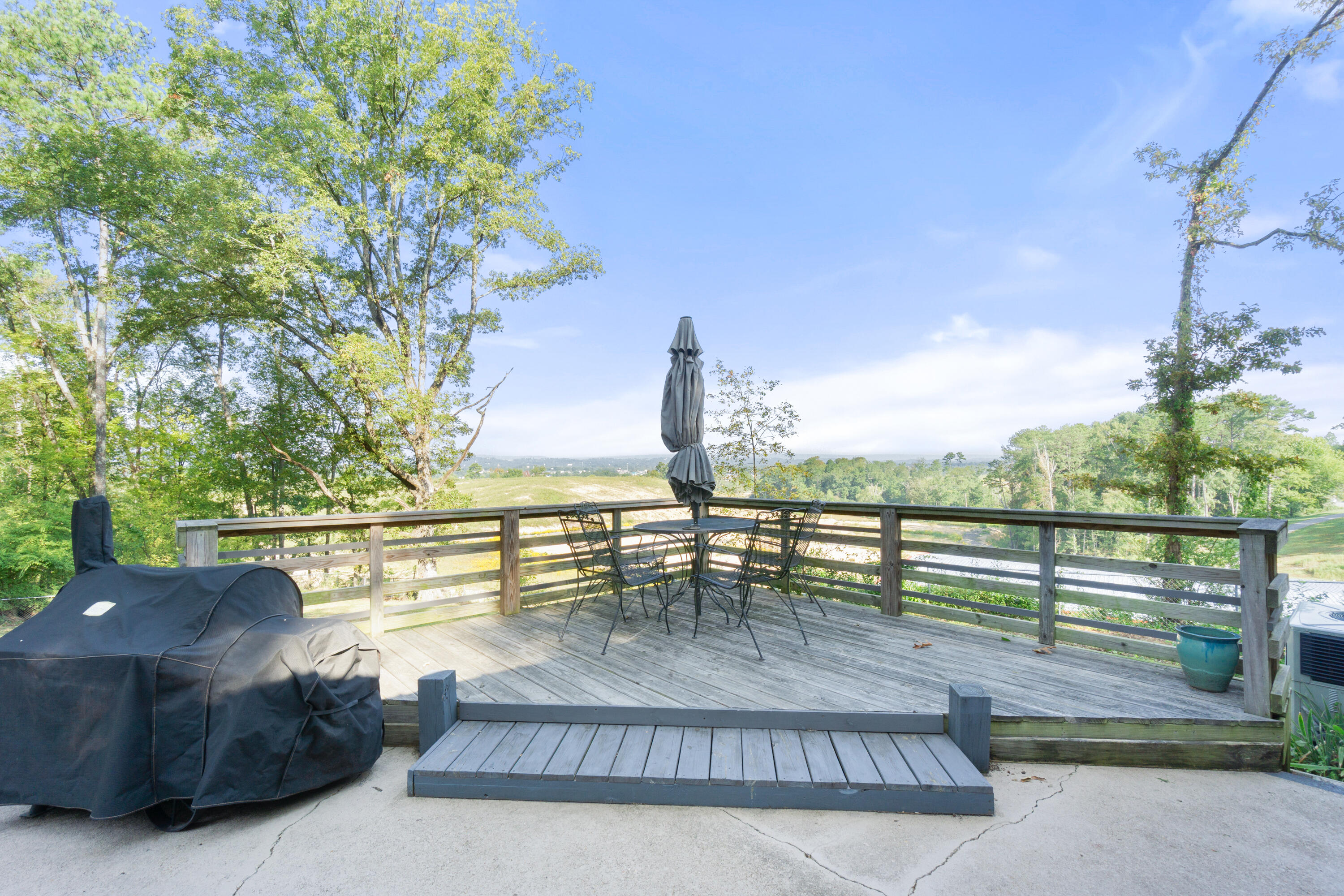 198 Biggs Road Ringgold, GA 30736 - Photo 2 of 48 198 Biggs Rd-33